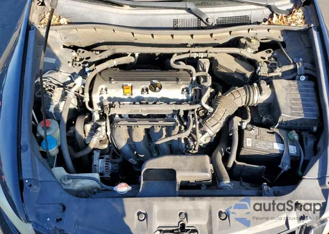 2011 Honda Accord Exl z USA, uszkodzony, nr VIN 1HGCP2F89BA096906